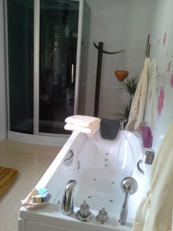 B&B Com A Casa Teva (Adults Only) L'Ametlla de Mar Szoba fotó